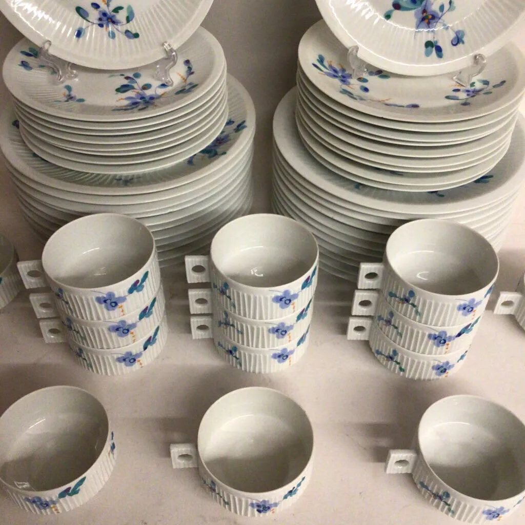 Haviland Limoges China set of 55 pcs